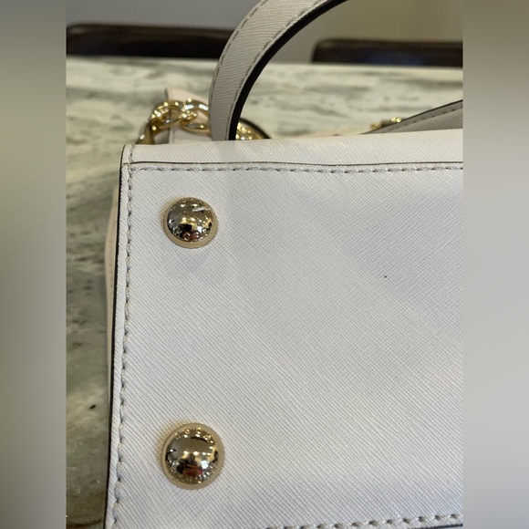 LIKE NEW MICHAEL KORS LARGE WHITE HAMILTON PURSE - Picture 10 of 16